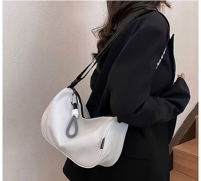 Женская сумка через плечо Fashion (белая) стильная кроссбоди сумка с широким ремнем А-0031 фото